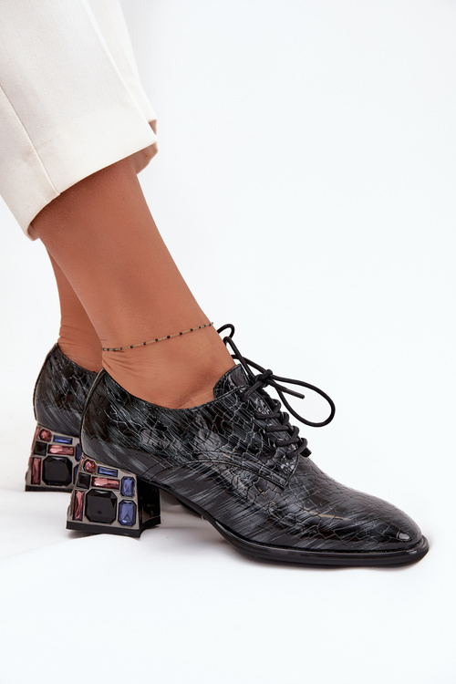 Шкіряне лакове жіноче взуття на підборах з кристалами Artiker 57C0072 сірі