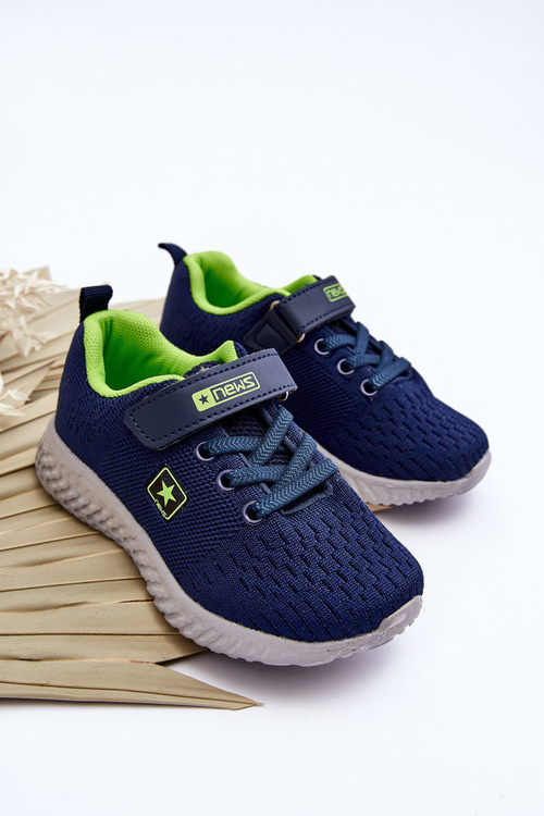 Дитяче спортивне взуття на шнурівці темно-зеленого кольору Brego