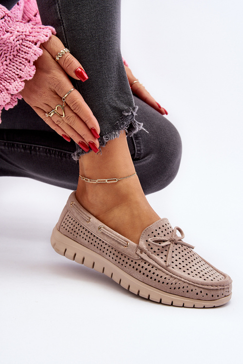 Жіночі бежеві лофери з бантом