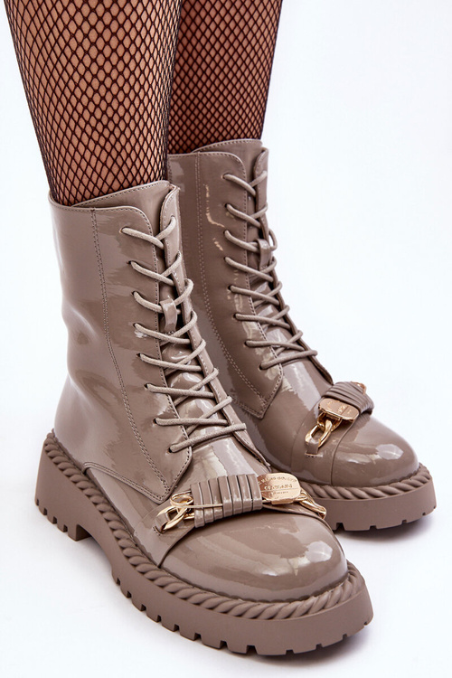 Жіночі глянцеві ботильйони броги з декором бежеві SBarski MR870-67