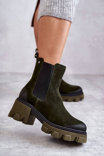 Замшеві жіночі чоботи на платформі кольору хакі Hilde
