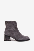 Відтінки сірого і сріблястий