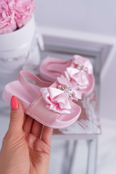 Дитячі гумові шльопанці з бантом рожеві Senari