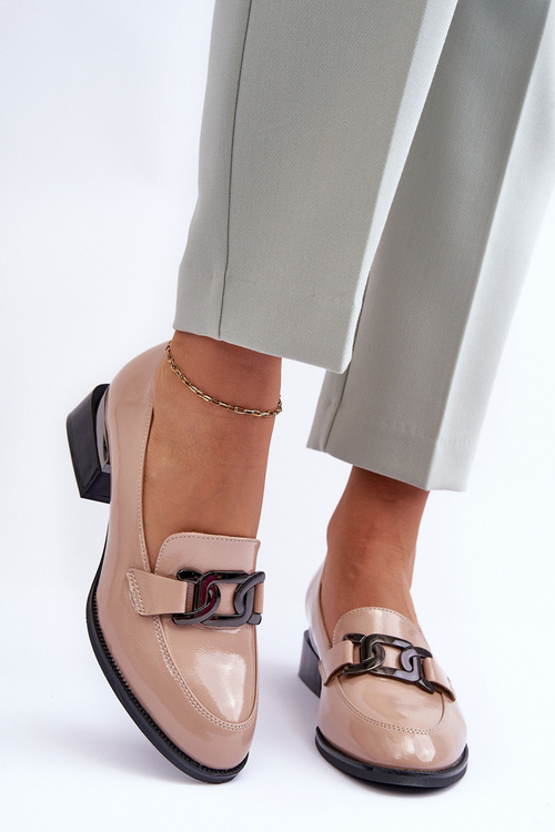 Лаковані мокасини Туфлі на підборах бежеві Sakina