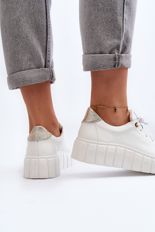 Жіночі шкіряні туфлі на масивній підошві Zazoo 2919 білі