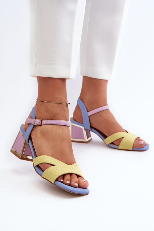 Жіночі босоніжки Pastel на підборах D&A CR482 жовті