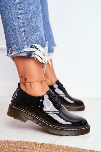 Жіноче взуття Взуття лакове чорне Зробіть це краще!