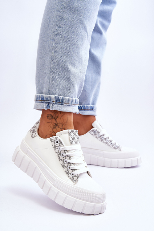 Жіночі шкіряні кросівки на платформі білі Alison