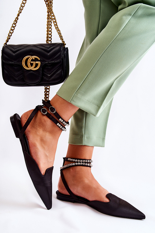 Жіночі босоніжки з носком шпіц чорні Amisha