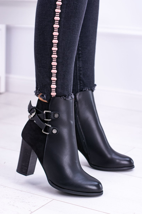 Чорні черевики на шпильці з ремінцями Lico Suede Nevada