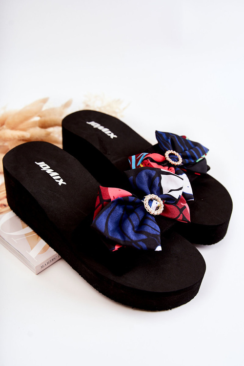 Жіночі поролонові тапочки на танкетці Чорні Silana