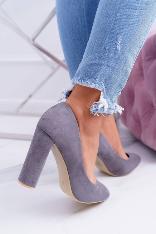 Жіночі замшеві жіночі туфлі Verdi на шпильці