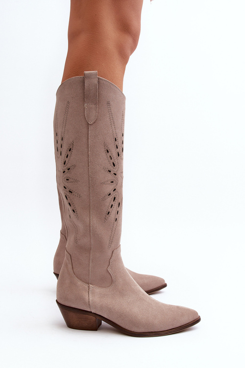 Бежеві замшеві чоботи Zazoo 2909 з вирізом і низьким каблуком