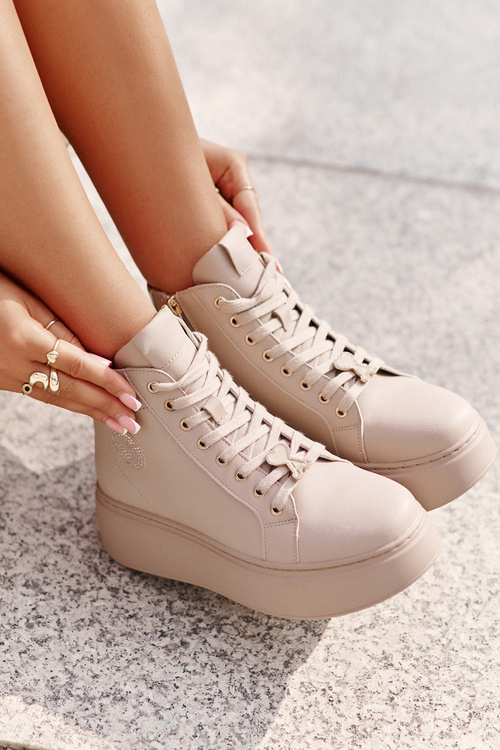 Високі жіночі шкіряні кросівки на платформі Vinceza 66707 Бежеві