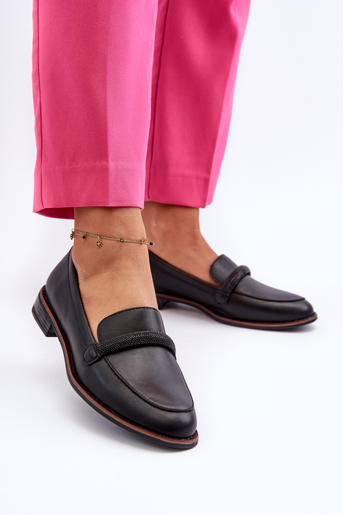 Жіночі шкіряні мокасини з декоративним ремінцем Black Saosin