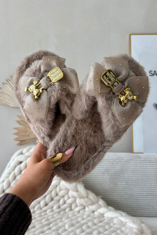 Жіночі хутряні тапочки з бантом і золотою прикрасою темно-бежеві Nolara