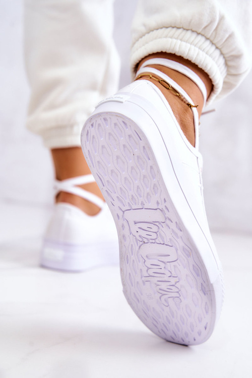 Жіночі кросівки Lee Cooper LCW-22-31-0890L Білі
