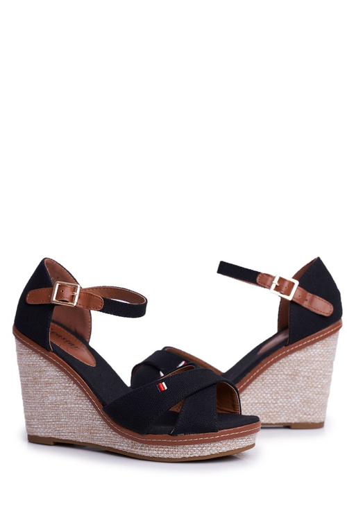 Жіночі босоніжки чорні LaMane