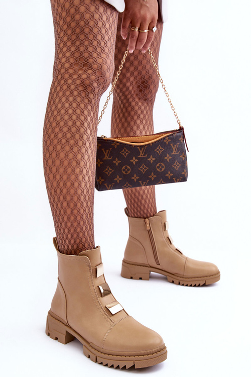 Шкіряні ботильйони на плоскому каблуці бежеві Azulenn