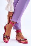 Жіночі босоніжки з декоративними метеликами кольору фуксії Jeane