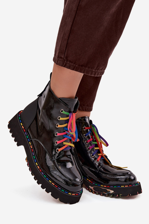 Шкіряні лаковані жіночі черевики Artiker 57C0064 Чорні