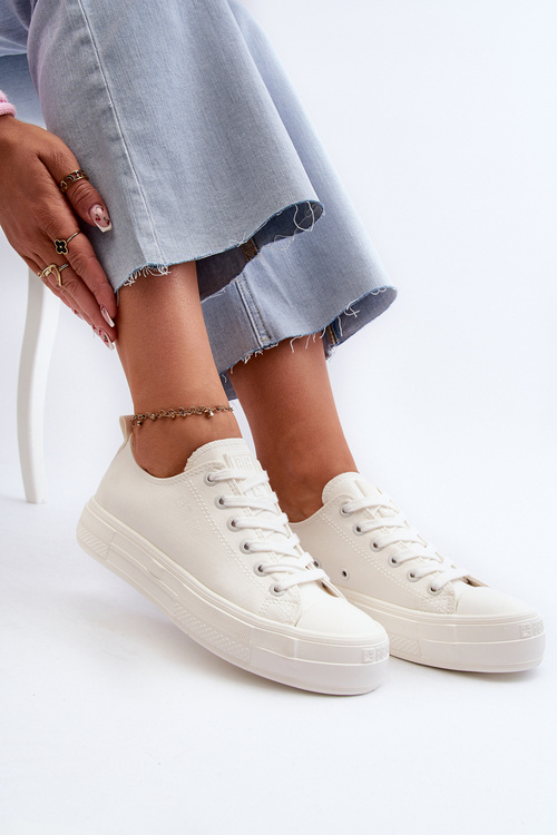 Жіночі кросівки Big Star NN274853 Білі