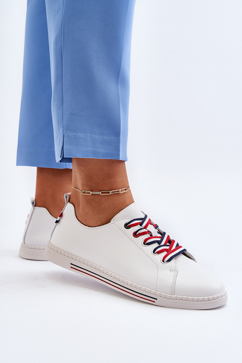 Жіночі шкіряні кросівки білі Litzy