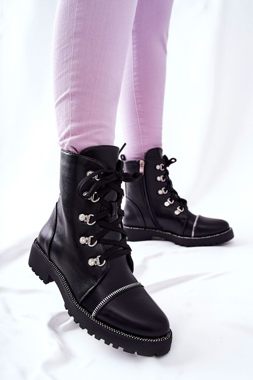 Класичні багатоярусні шкіряні черевики Daiane чорного кольору