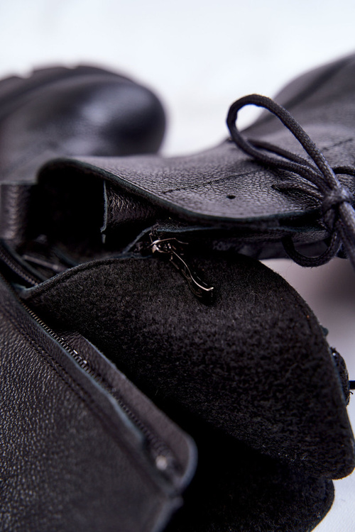 Шкіряні жіночі чоботи на високому каблуці Чорні Rea