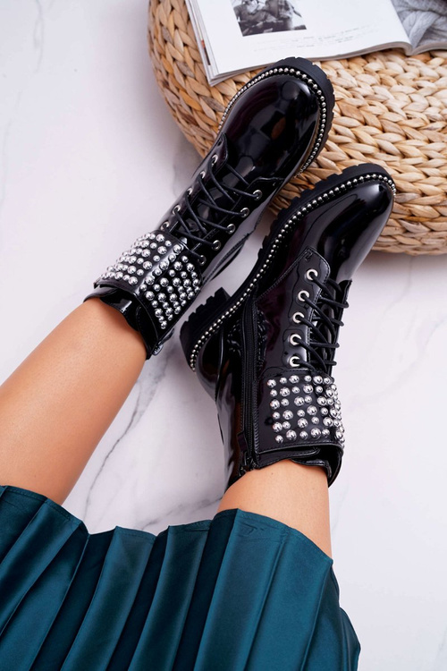 Жіночі військові лаковані черевики на плоскій підошві чорні Bemmer