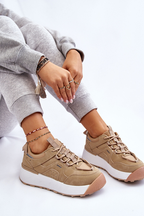 Жіноче спортивне взуття на платформі бежеві Dakari