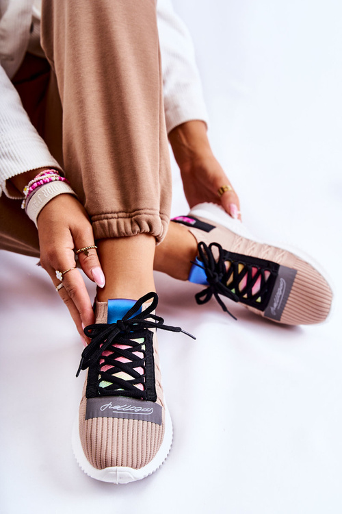 Жіноче спортивне взуття сліпони бежеві Klayra