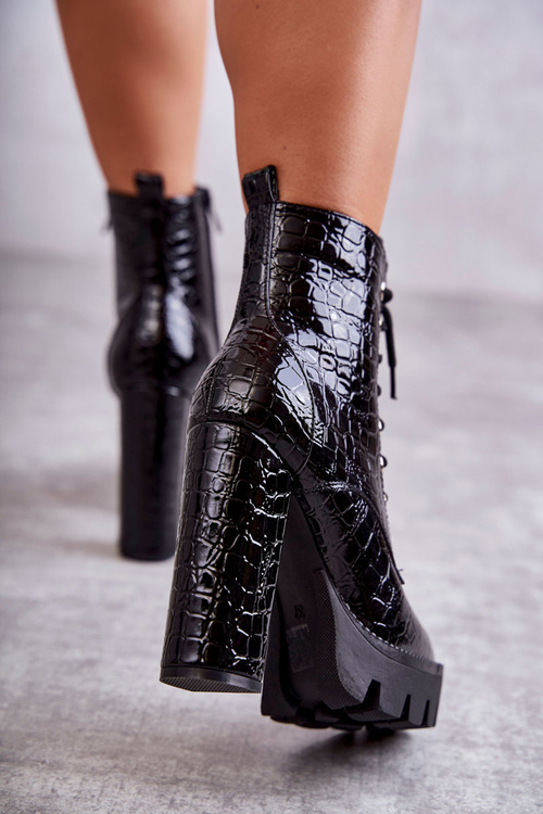 Шкіряні чоботи зі змійкою на високих підборах Чорні Madly