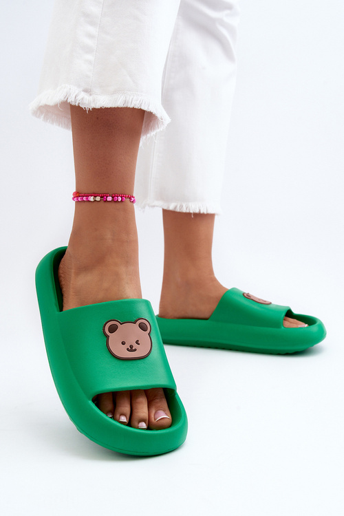 Легкі жіночі поролонові шльопанці з зеленим ведмедиком Лією