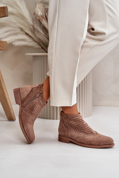 Жіночі ботильйони на плоскій каблуці з перфорацією коричневі S.Barski HY42-076