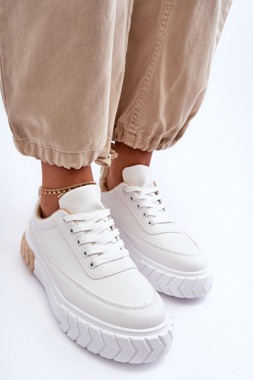 Класичне спортивне взуття на платформі біло-бежевий Nannzie