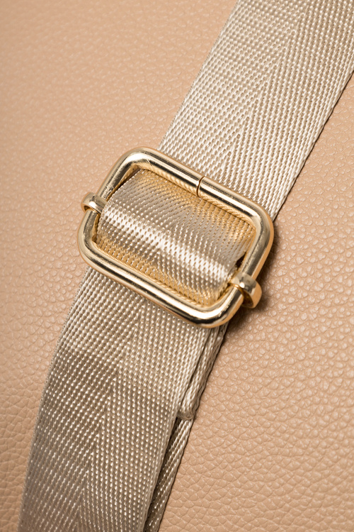 Коричнева сумка-месенджер NOBO BAGP220-K015