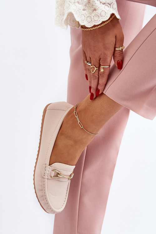 Жіночі лофери без шнурівки з блискучими прикрасами, бежевого кольору