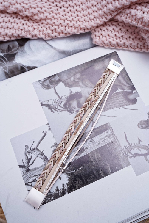 Жіночий браслет ряд широких бежевих намистин Michiko