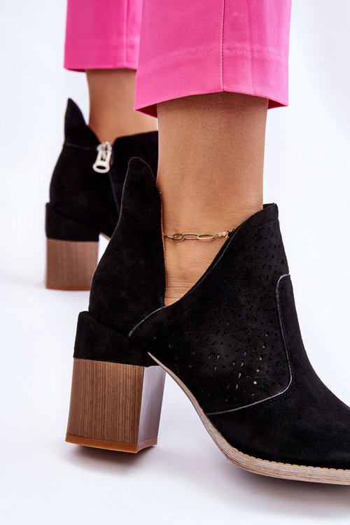 Чорні вирізані замшеві чоботи Layne