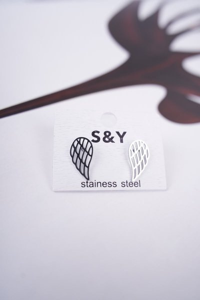 Жіночі сережки срібні Красиві крила Fly Baby