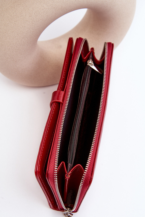 Жіночий лакований гаманець з магнітом Red Bielia