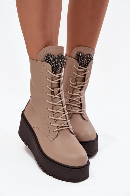 Шкіряні жіночі ботильйони з оздобленням обігрівані бежеві Ulrika