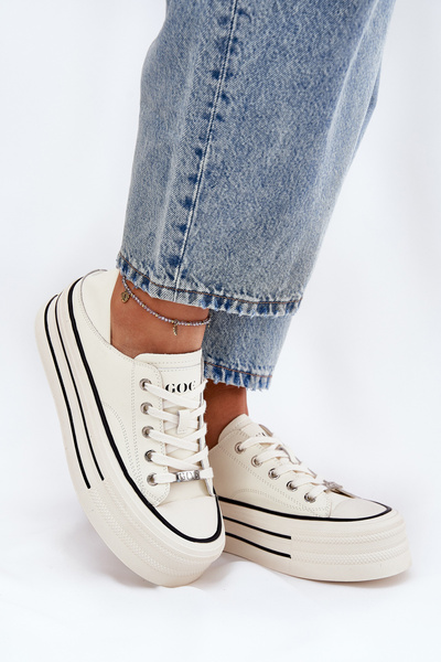 Жіночі Шкіряні Кросівки На Платформі GOE RR2N4106 Білі