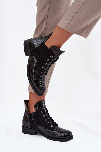 Лаковані жіночі ботильйони з декоративним тисненням ізольовані Vinceza 16477 Чорні