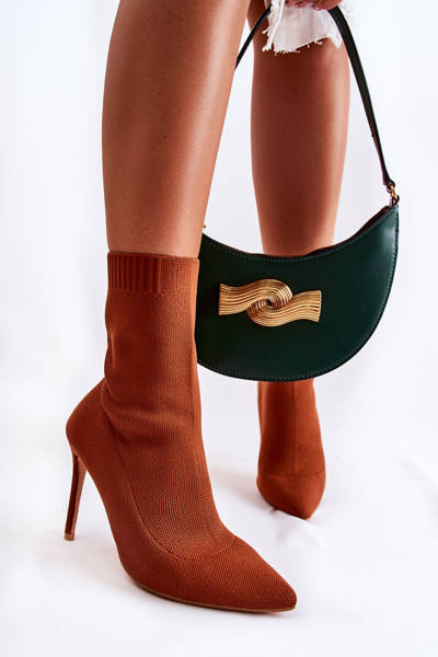 Жіночі високі чоботи з носком на каблуці Camel Luisell