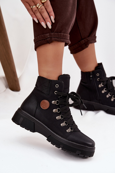 Ізольовані жіночі трепери на платформі чорні Zaraine