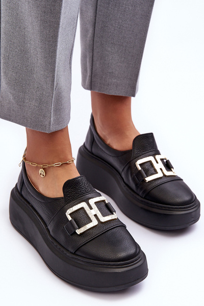 Жіночі шкіряні туфлі на платформі чорні Lewski 3398/2 