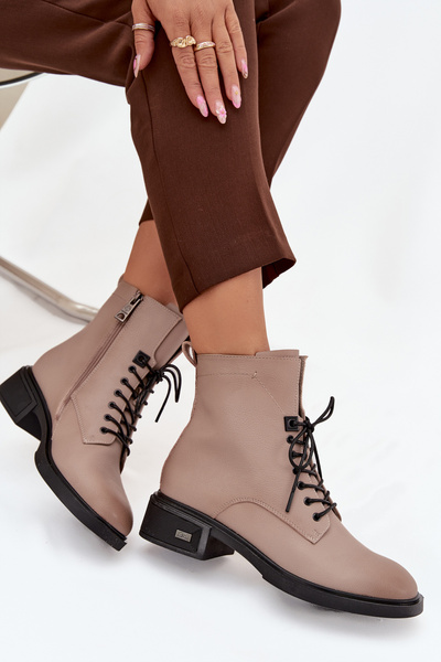 Жіночі черевики з натуральної шкіри на низькому каблуці утеплені Vinceza 39955 Бежеві