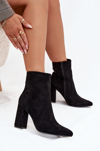 Теплі жіночі чоботи на підборах з еко замші чорні Pralina